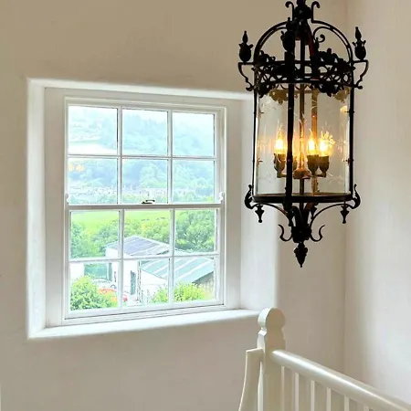 Cliff River - Luxury Fishing Hotel